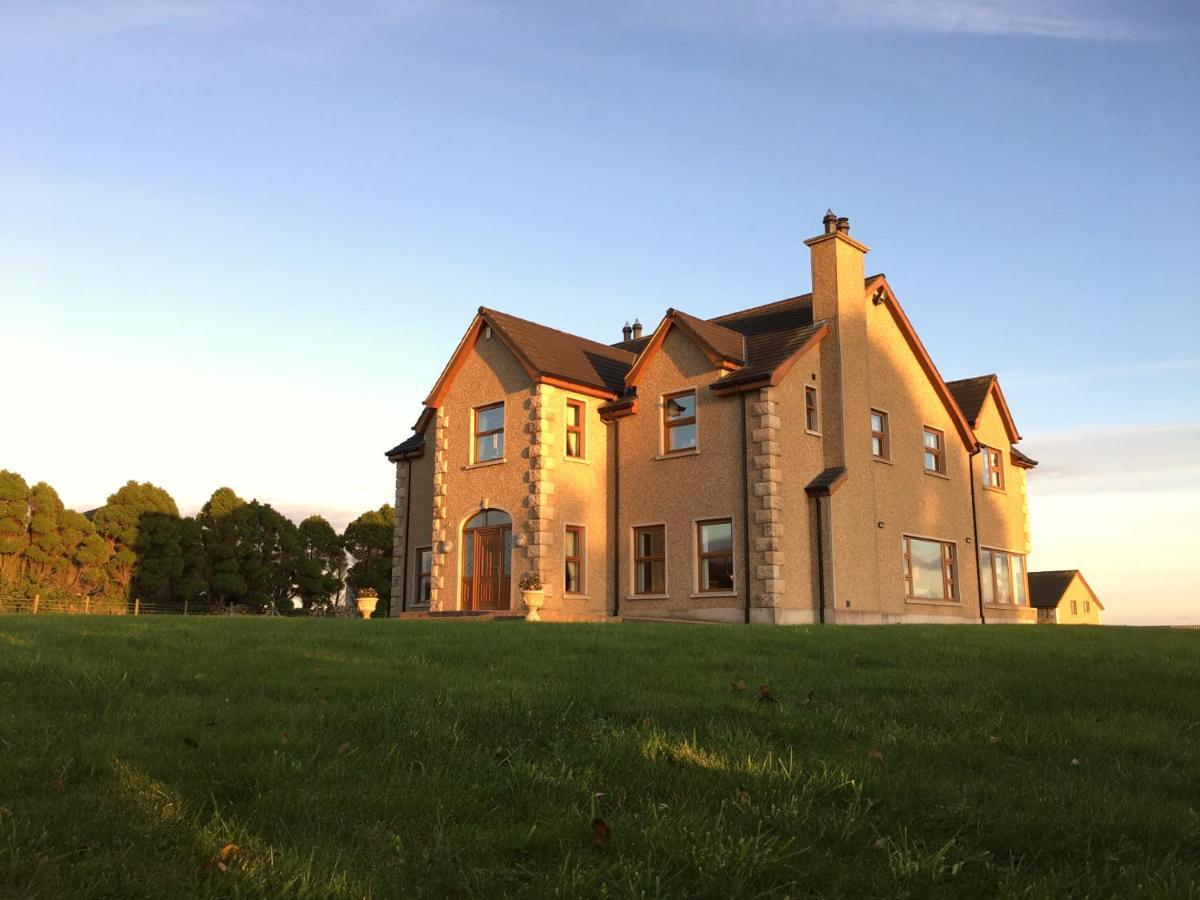 Mourne Country House Bed And Breakfast Kilkeel Esterno foto