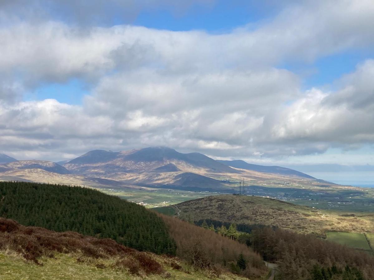 Mourne Country House Bed And Breakfast Kilkeel Esterno foto